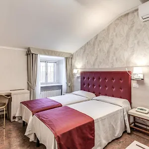 Milo Hotel
